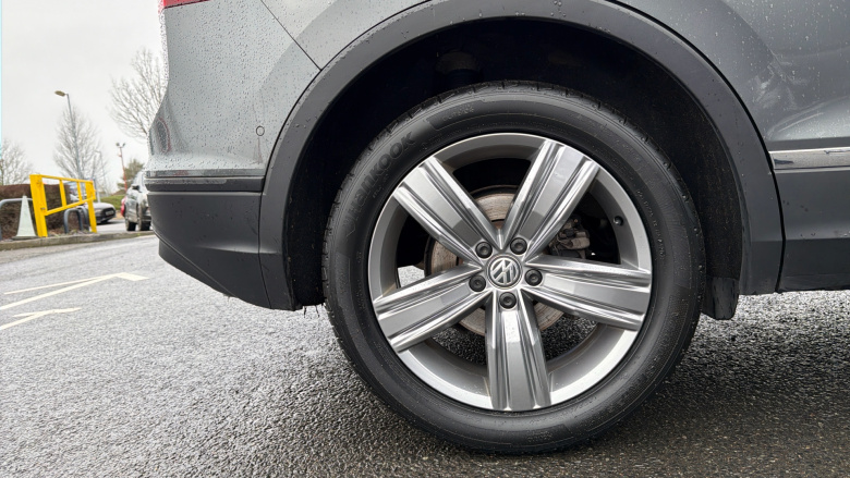 Volkswagen Tiguan 2.0 TDi 150 4Motion Match 5dr Diesel Estate